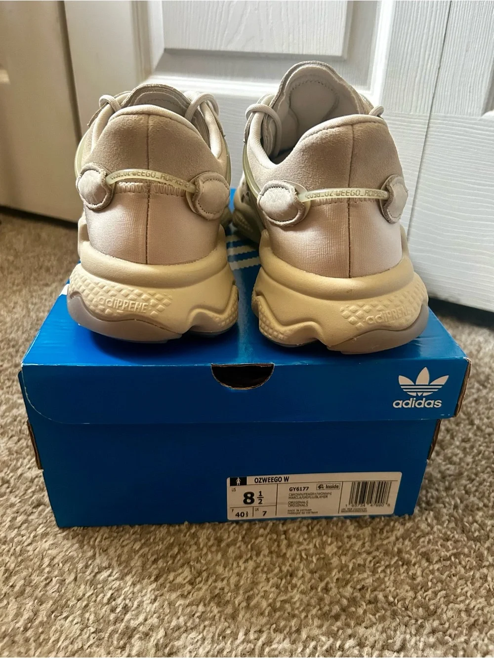 Adidas Ozweego Bliss Women’s 8.5 Neutral Beige Cream Sneakers NWOT w/ Box
